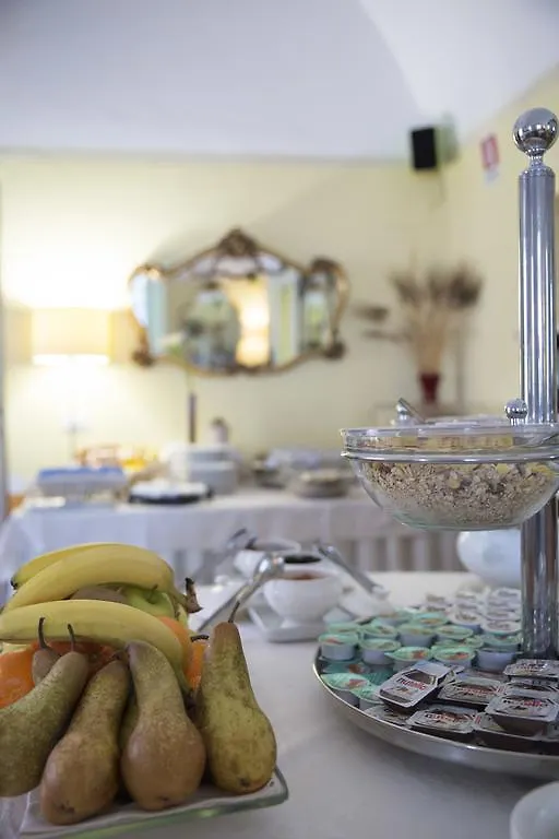 Villa Imperiale Hotel Spotorno 3*,  Italy